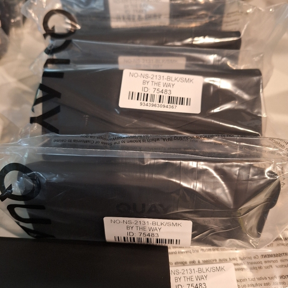 QUAY AUSTRALIA- By The Way Sunglasses- Black, Smoke - Picture 6 of 6